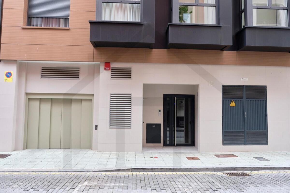 Cervantes - Apartamento A Estrenar Con Parking 기욘 외부 사진